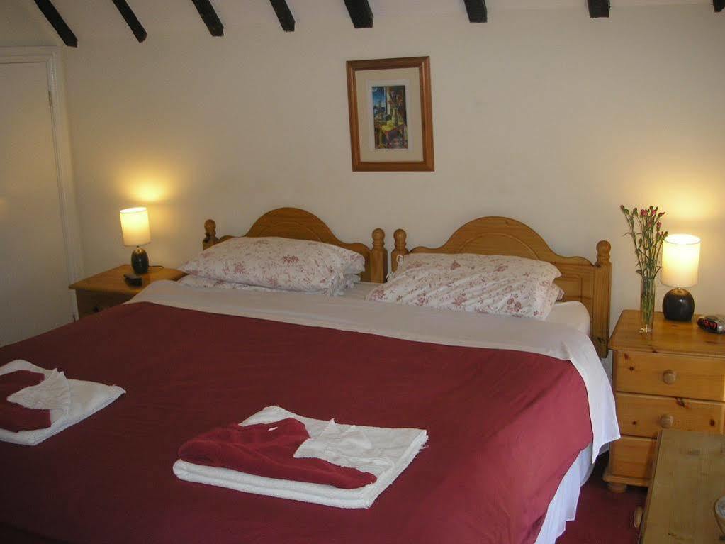 Detling Coachhouse Bed and Breakfast Maidstone Eksteriør billede