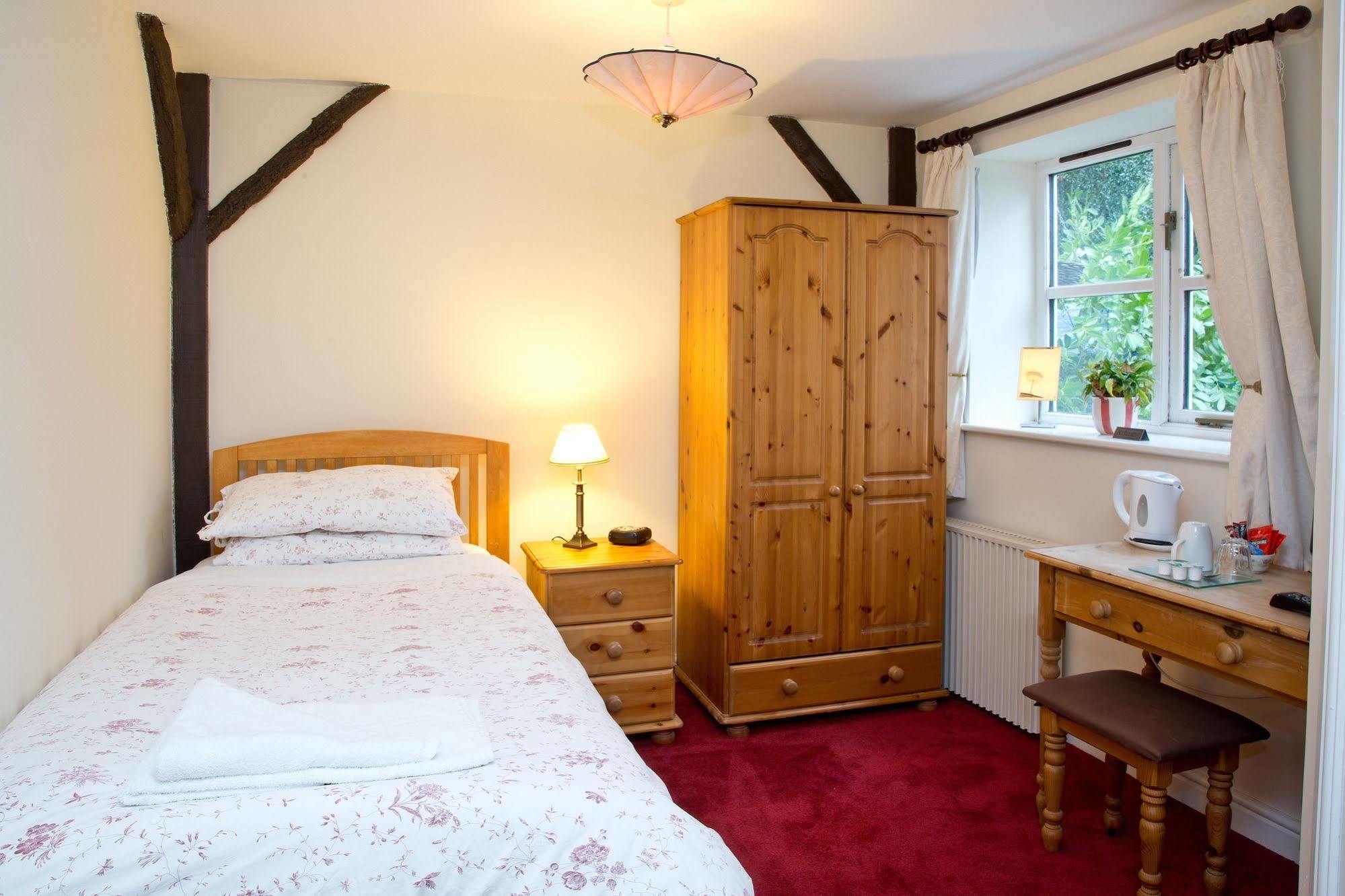 Detling Coachhouse Bed and Breakfast Maidstone Eksteriør billede
